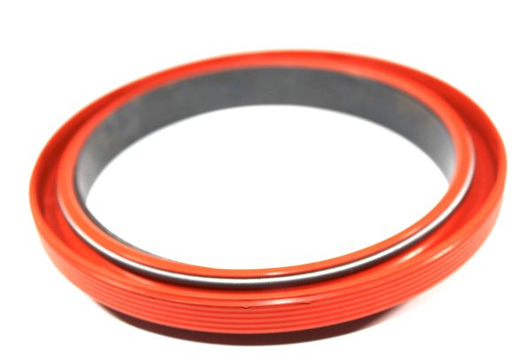 Rear Crankshaft Seal for DETROIT DIESEL Serie 60 (Teflon w/sleeve) Replaces # 23516969 - Image 2